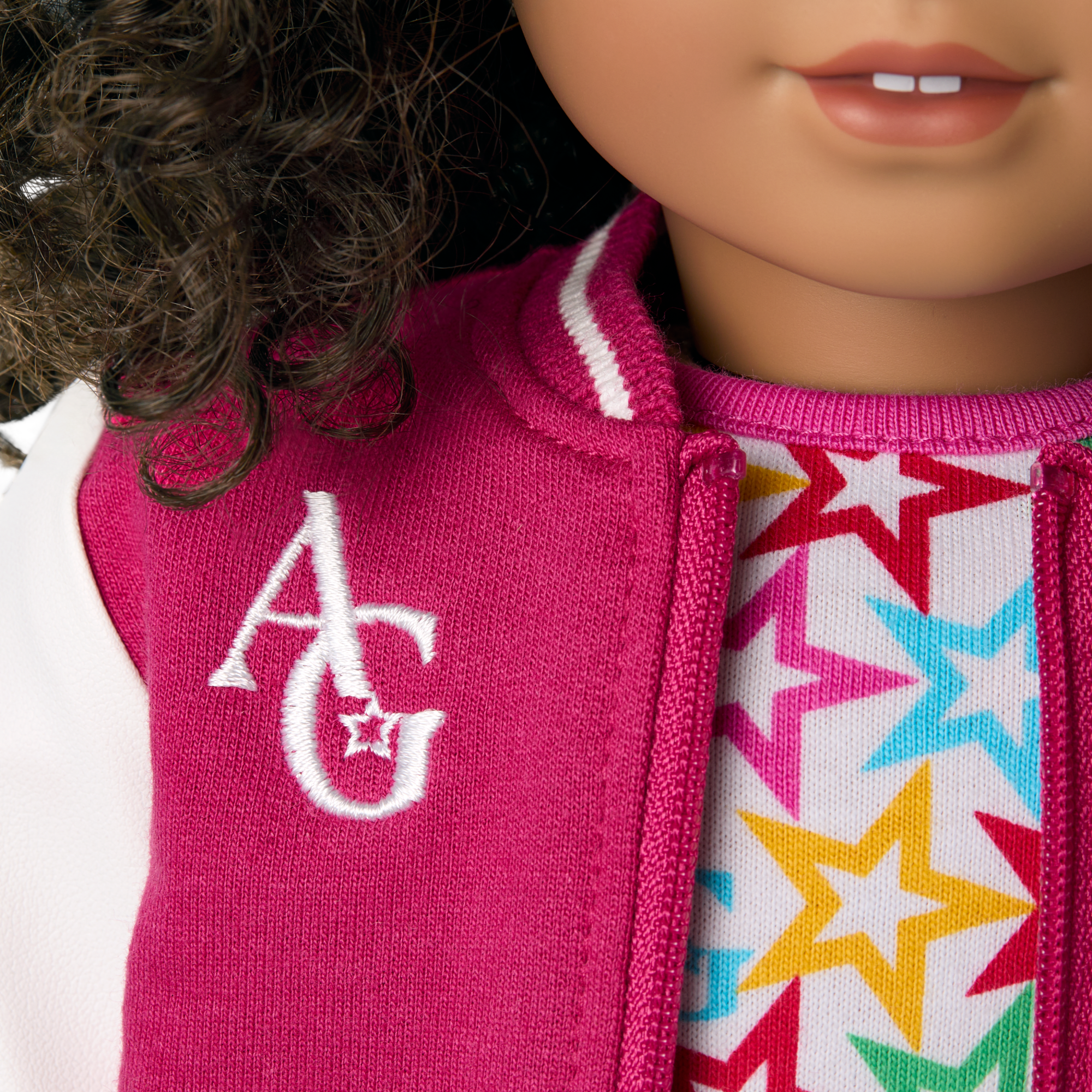 Truly Me™ 18-inch Doll #132 with curly dark-brown hair - Image 13